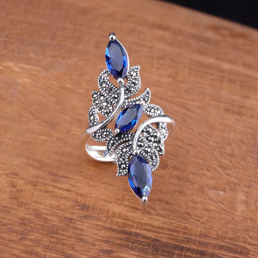 Bague femme en zircon.
