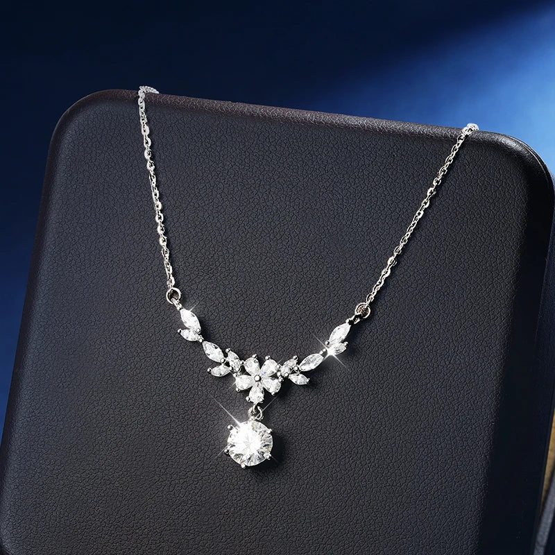 Collier + pendentif Halaile pour femme en moissanite